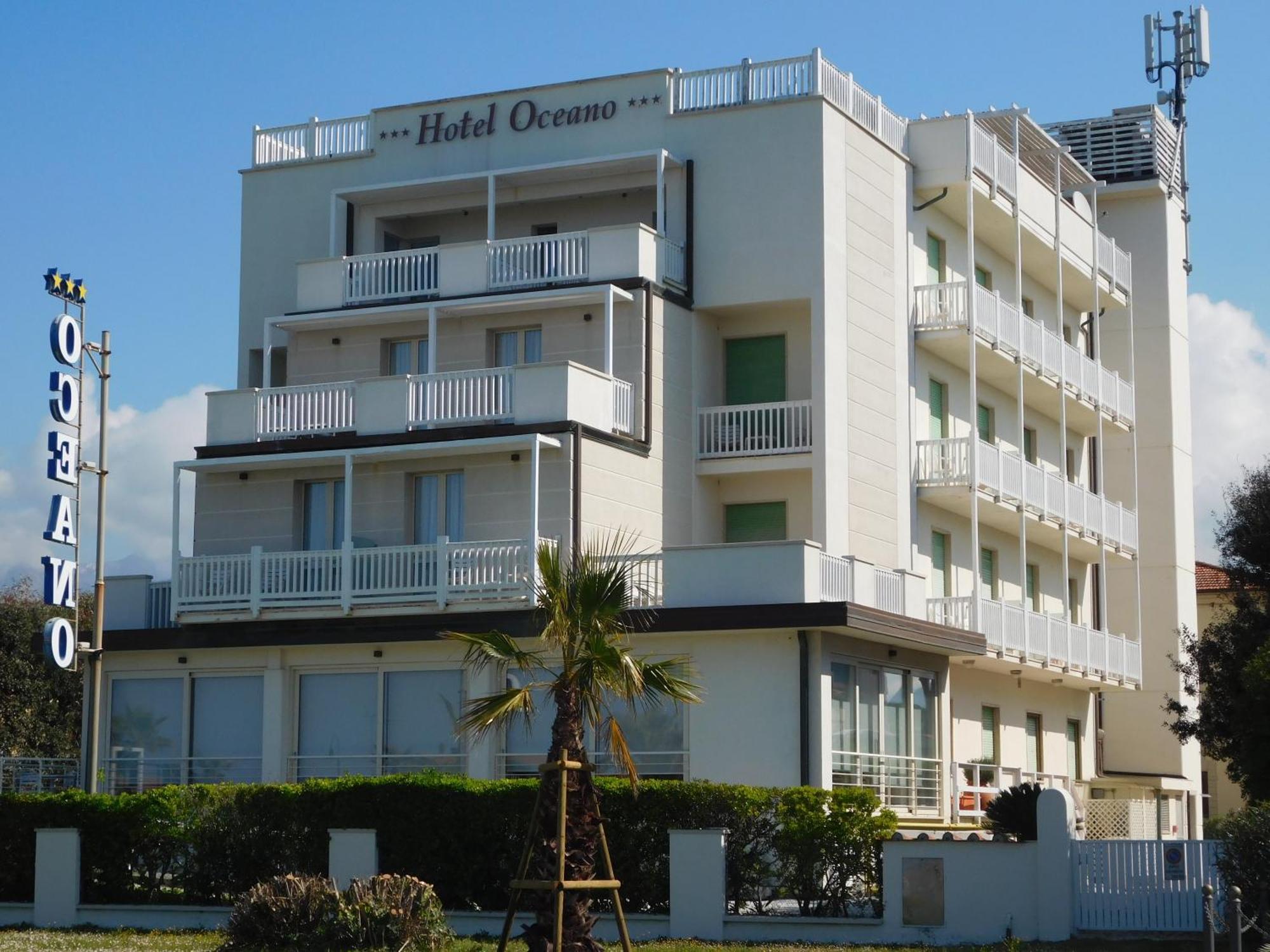 Hotel Oceano Marina di Pietrasanta Exterior photo