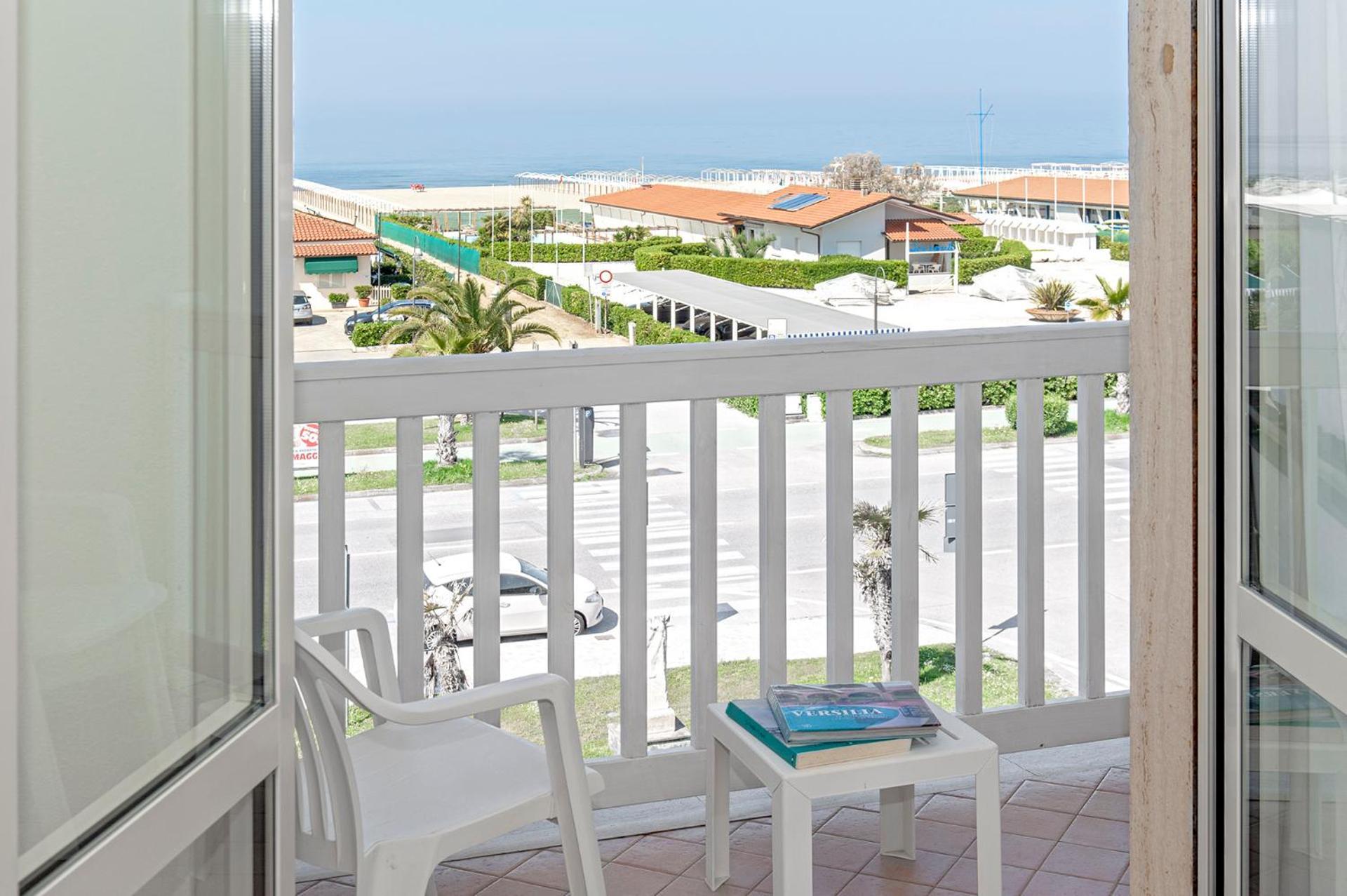 Hotel Oceano Marina di Pietrasanta Exterior photo
