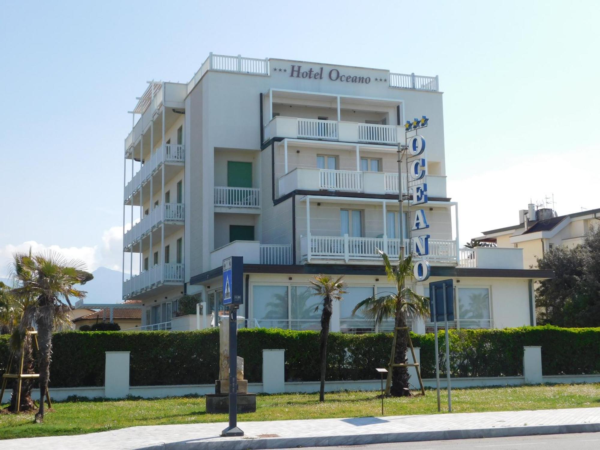 Hotel Oceano Marina di Pietrasanta Exterior photo