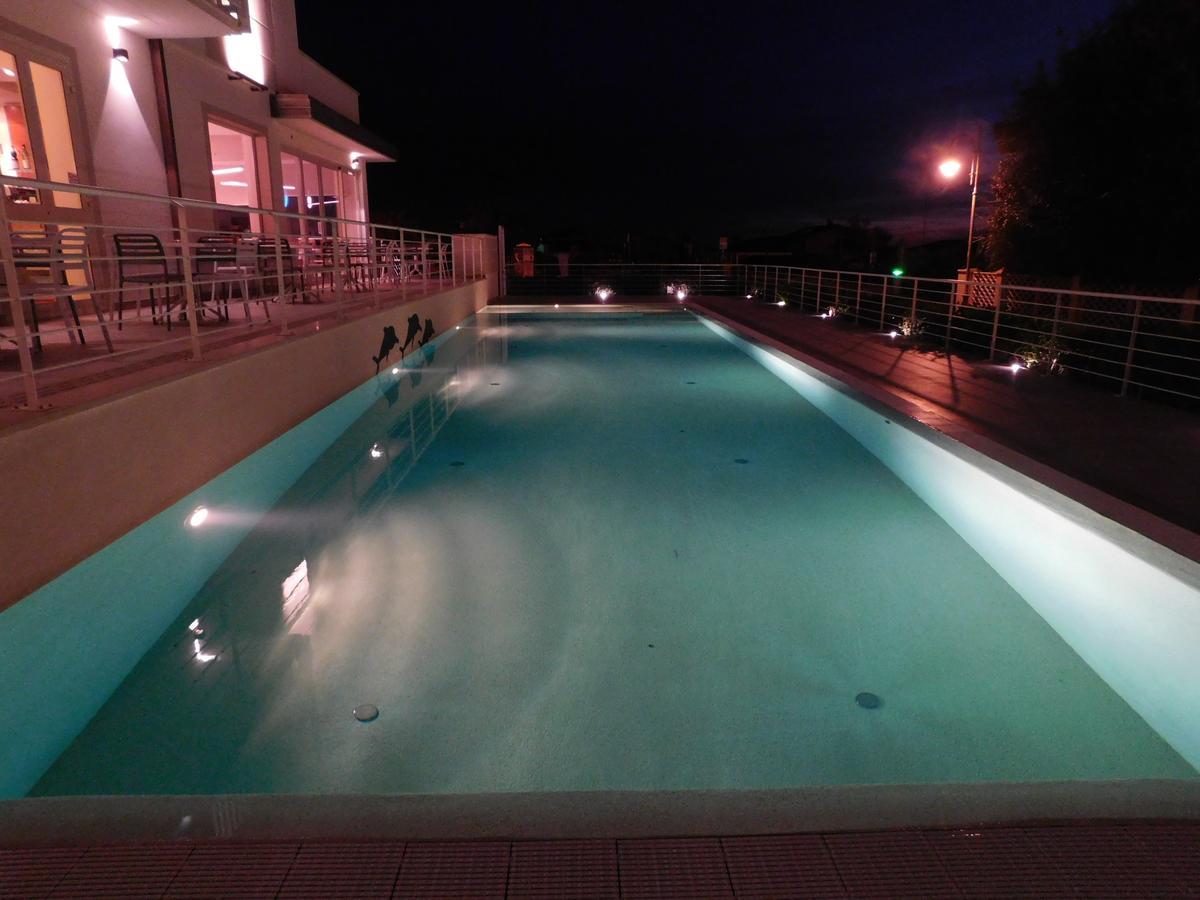 Hotel Oceano Marina di Pietrasanta Exterior photo